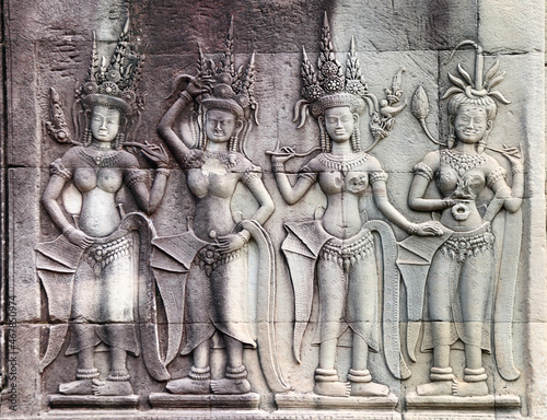 Wall carving with dancers apsara, Angkor Wat, Siem Reap, Cambodia