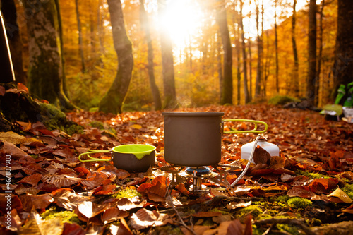 Late autumn is suitable for camping with special equipment