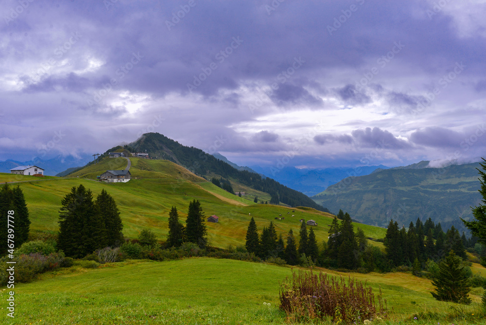 Damülser Berge im Bregenzerwaldgebirge in Vorarlberg Damülser Berge im Bregenzerwaldgebirge in Vorarlberg