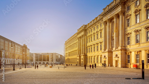 Fassade des Ostflügel vom neuen Stadtschloss photo