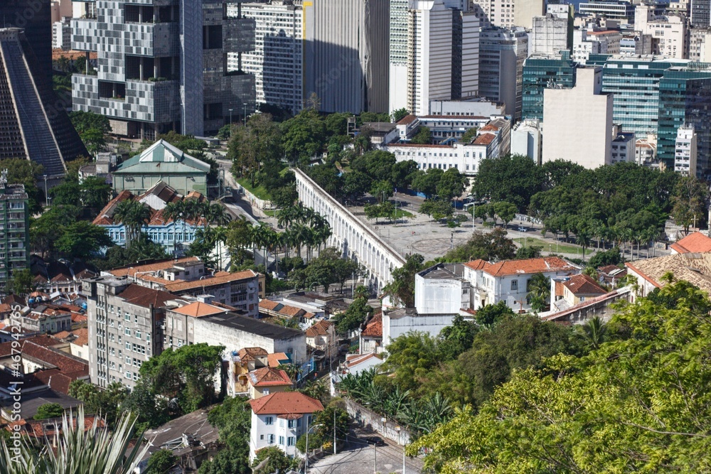 Naklejka premium Arcos da Lapa (at middle)