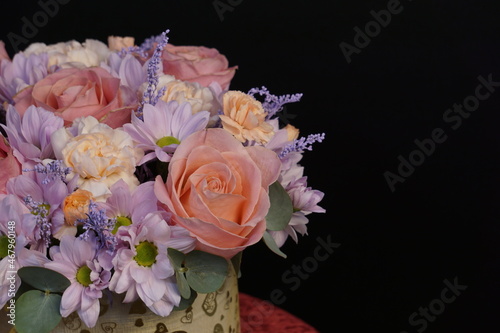 Always beautiful flowers and bouquets. Roses and chrysanthemums. For a great mood.