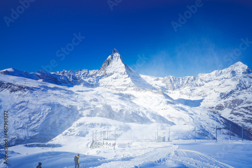 Matterhorn  Zermatt  Skiing  Winter Hiking  magical Landscampe of Zermatt   Glacier Paradies  Riffelberg  Furi  Rothorn  Monta Rosa  Dufourspitze Visp  Sunnegga  Gornergrat  Randa  Tasch  Zmutt  Liska