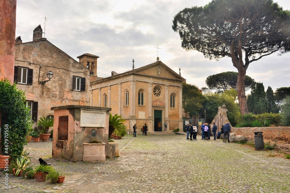 Ostia Antica,Roma,Lazio,ItaliaChiesa di S.AureaAccanto al castello