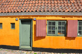Altes, gelbes Haus in Altstadt von Malmö, Schweden