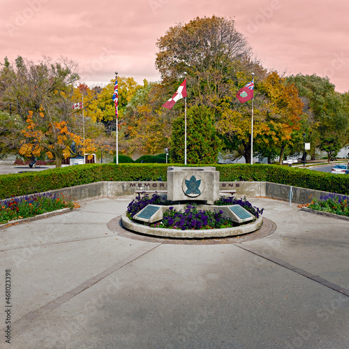 Canvas-taulu The Perth regiment memorial in Stratford, Ontario, Canada