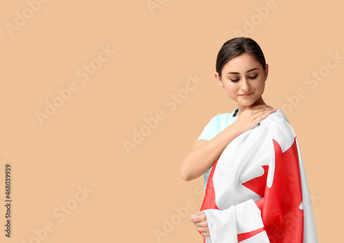 Young woman with national f...