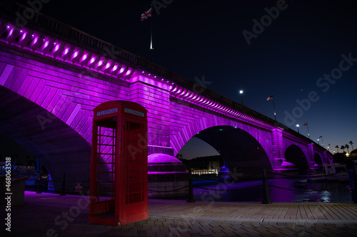 Photography London Bridge at night in Lake Havasu City, Arizona.