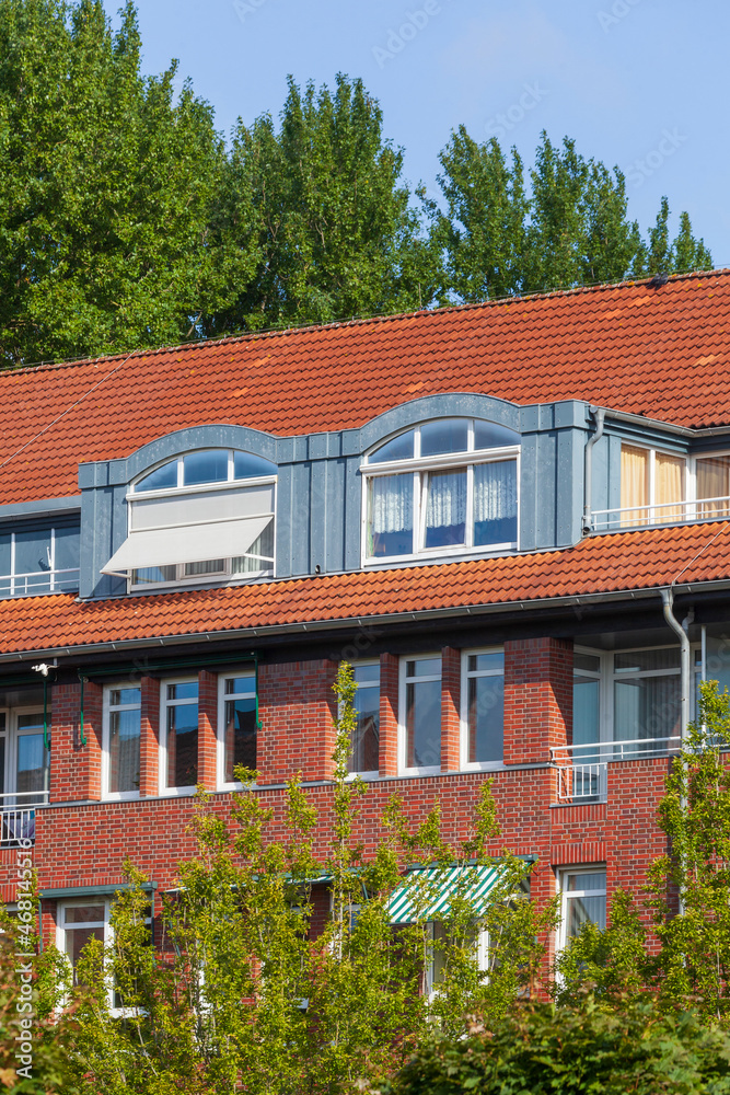 Wohngebäude aus Backstein, Wilhelmshaven, Niedersachsen, Deutschland, Europa