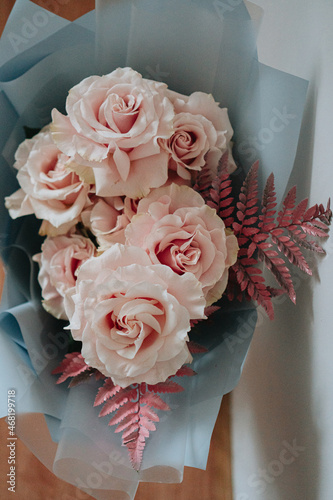 pink large roses in a bouquet