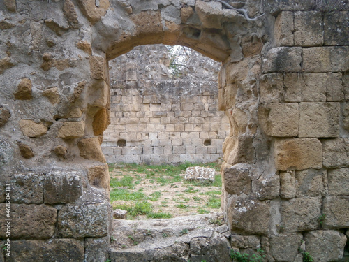 Wallpaper Mural Rovine rupestri di Vitozza Torontodigital.ca