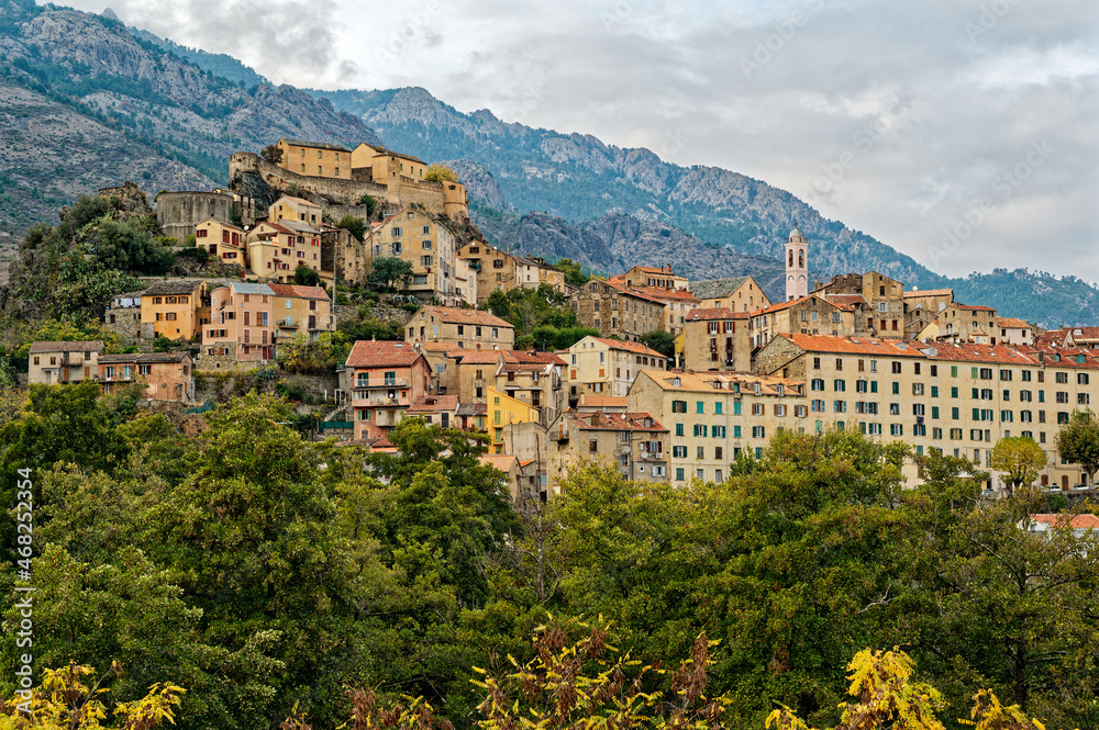 Town in the mountains of northcentr Corsica