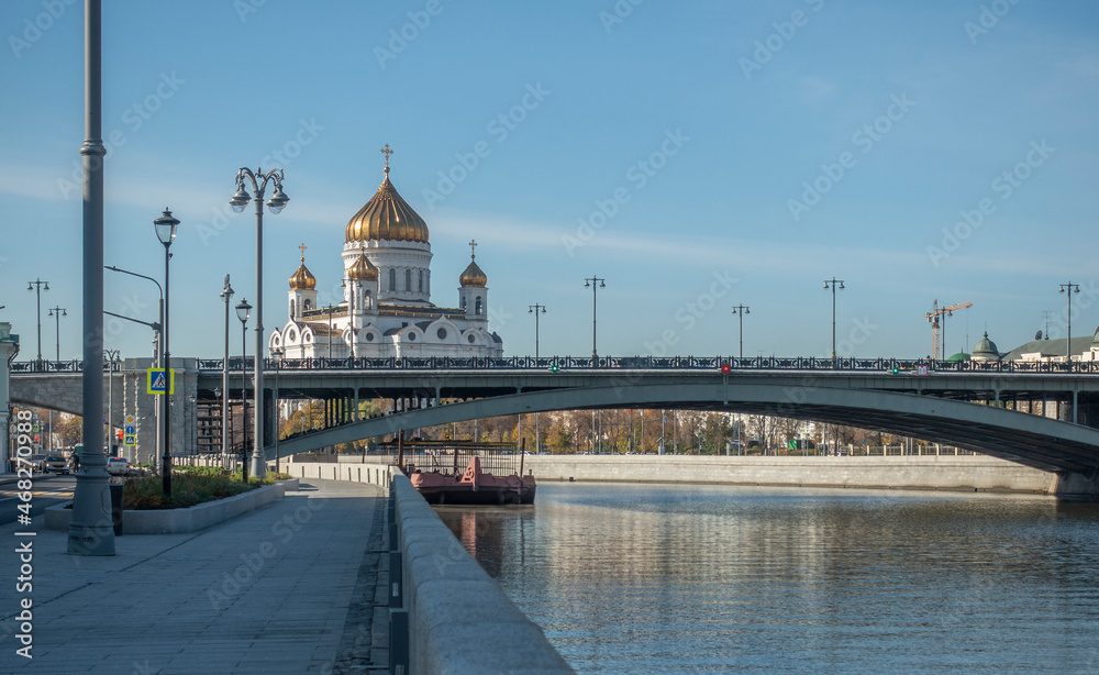 View of the Bolshoy Stone Bridge and the Cathedral of Christ the Savior