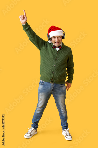 Mature man listening to Chr...