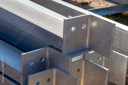 Building aluminum structures for installation work