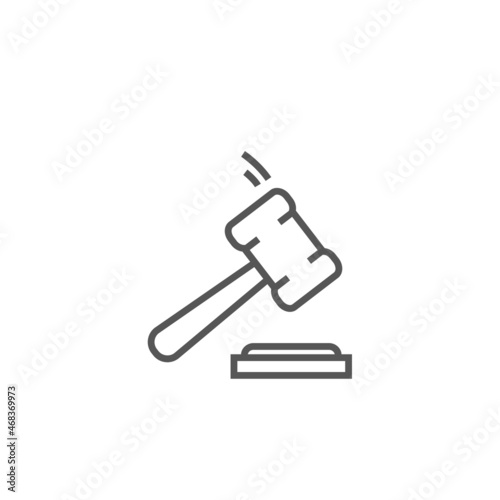 Thin line judge hammer icon. Linear gavel vector isolated on white. Judgement hammer icon in flat style. For auction hammer, judge logo, gavel bid, court sign and law symbol. Outline judge hammer icon