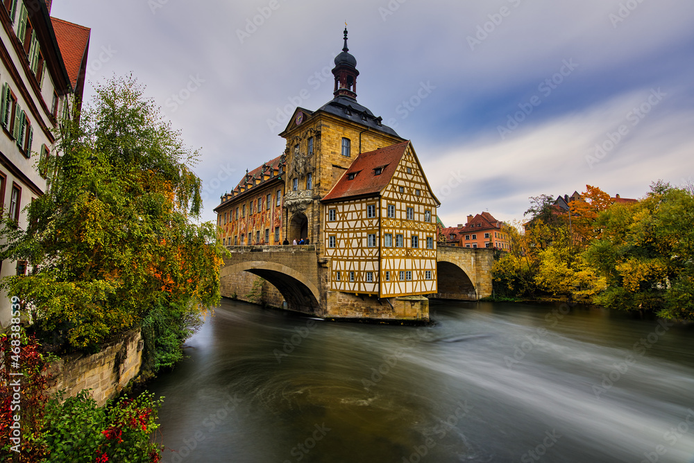 altes Rathaus Bamberg Fluss Langzeit Belichtung