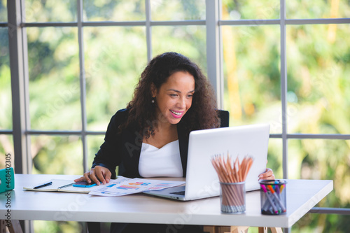 African American business w...