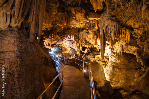 Lake Shasta Caverns, California