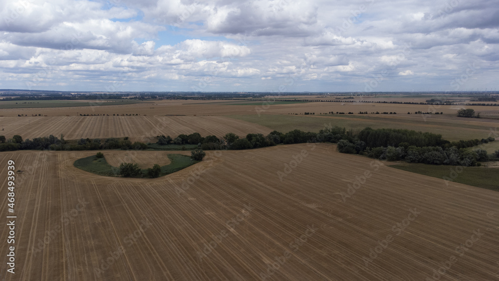 Obraz premium Luftaufnahme Feld