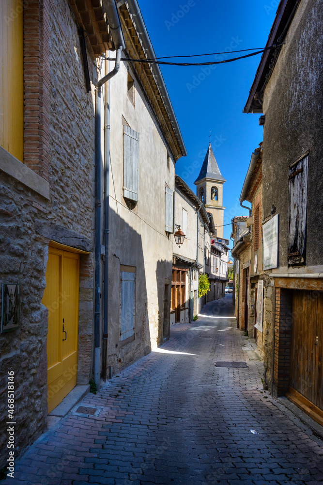 Roads of Lautrec village