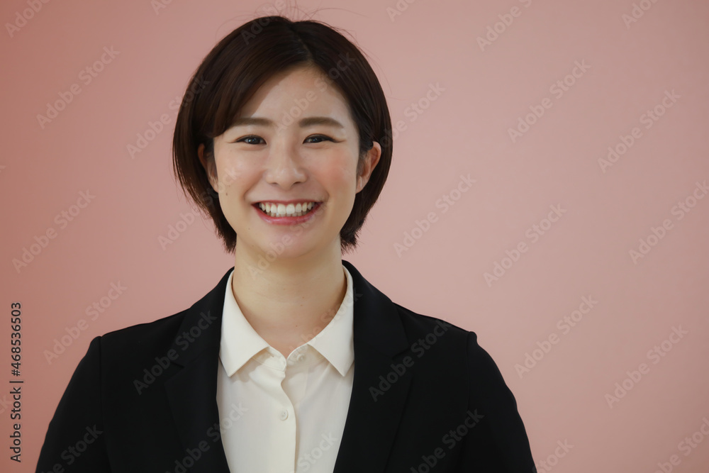 女性社員イメージ 女性社員イメージ
