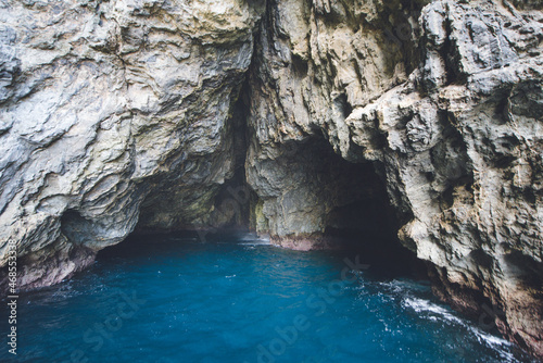 cave in the sea  bay of islands  new zealand