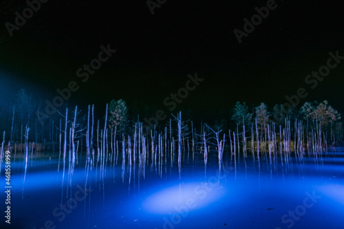 青い池ライトアップ
