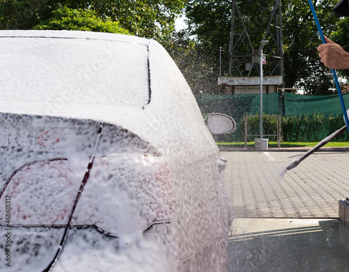 foam on the car in the car wash 