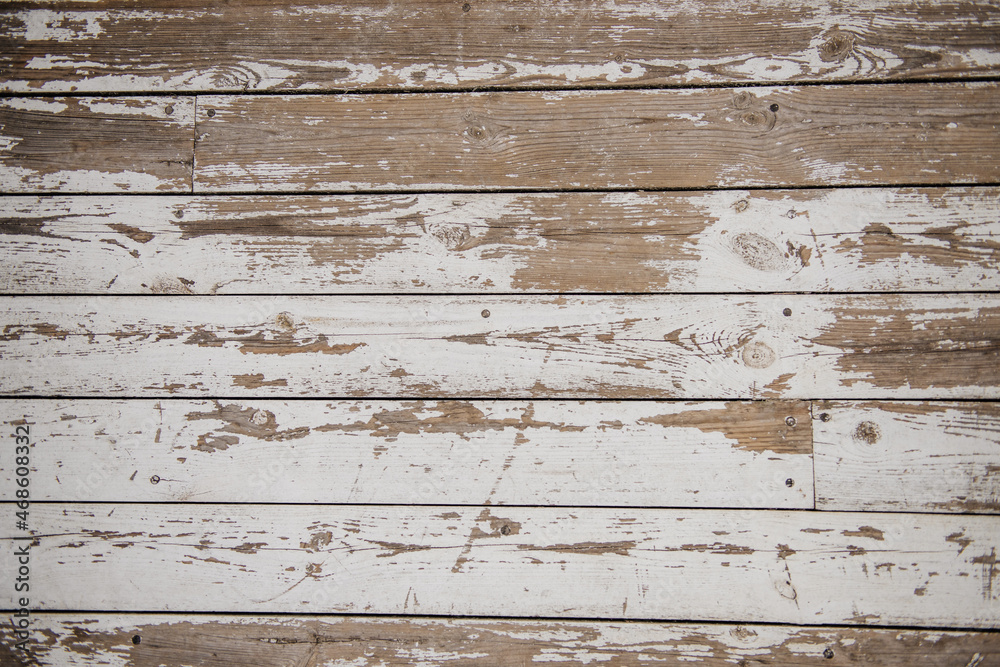 Naklejka premium empty wooden aged texture with peeling paint