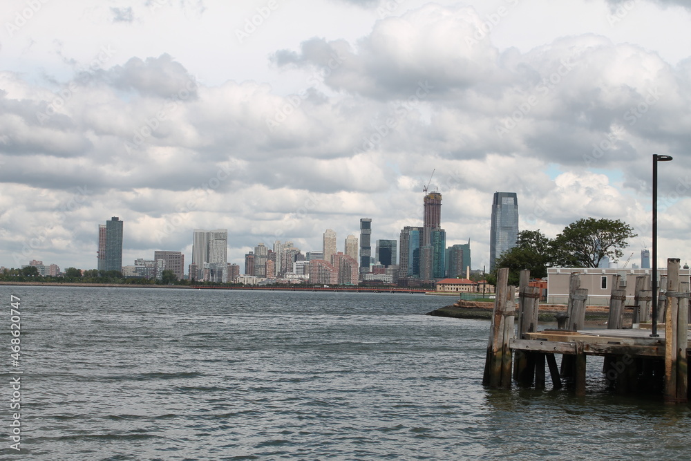 New York Skyline Statue of Liberty