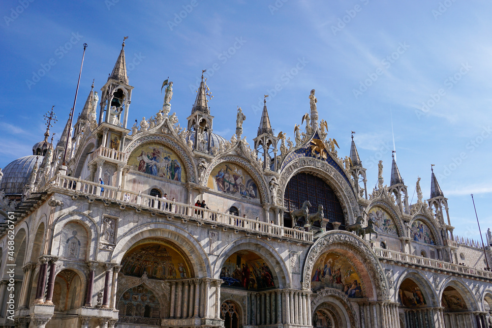 architectural detail of the Basilicata San Marco in downtown Venice