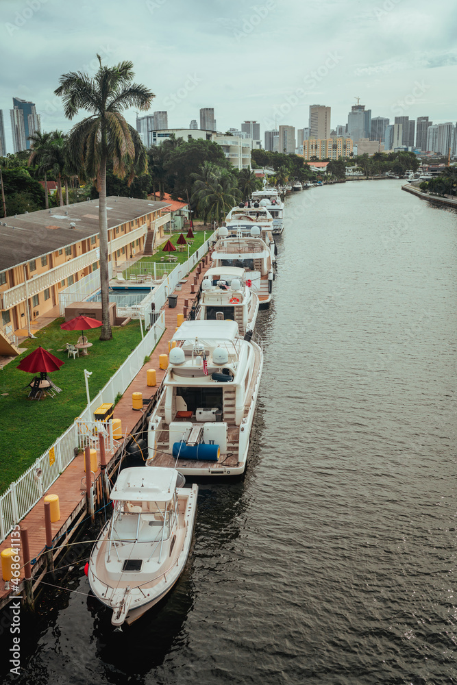city harbor river boats horizon Miami Florida buildings 