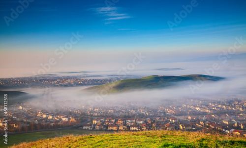 Fototapeta Naklejka Na Ścianę i Meble -  Morning Fog in San Ramon, Tri-Valley, California