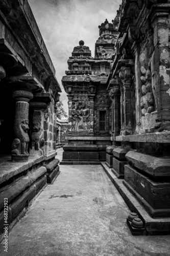 Thiru Parameswara Vinnagaram or Vaikunta Perumal Temple is a temple dedicated to Vishnu, located in Kanchipuram in the South Indian state of Tamil Nadu - One of the best archeological sites in India photo