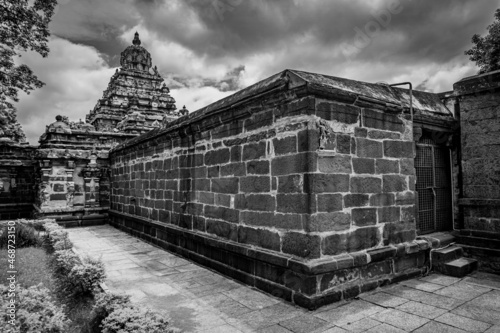 Thiru Parameswara Vinnagaram or Vaikunta Perumal Temple is a temple dedicated to Vishnu, located in Kanchipuram in the South Indian state of Tamil Nadu - One of the best archeological sites in India photo