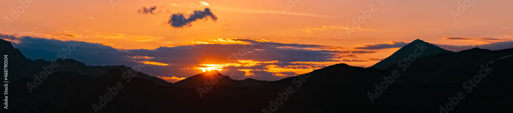 Beautiful alpine sunrise view at the famous Grossglockner High Alpine Road, Salzburg, Austria Beautiful alpine sunrise view at the famous Grossglockner High Alpine Road, Salzburg, Austria