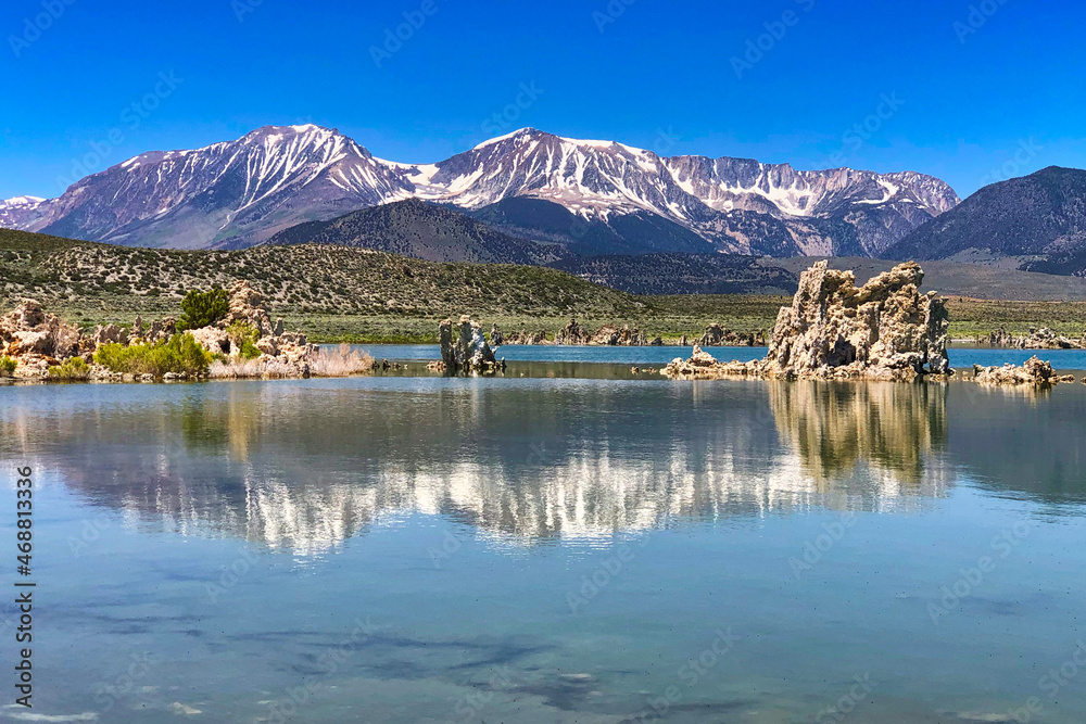 Mono Lake in California With Tufa Towers with Sierra Mountains
