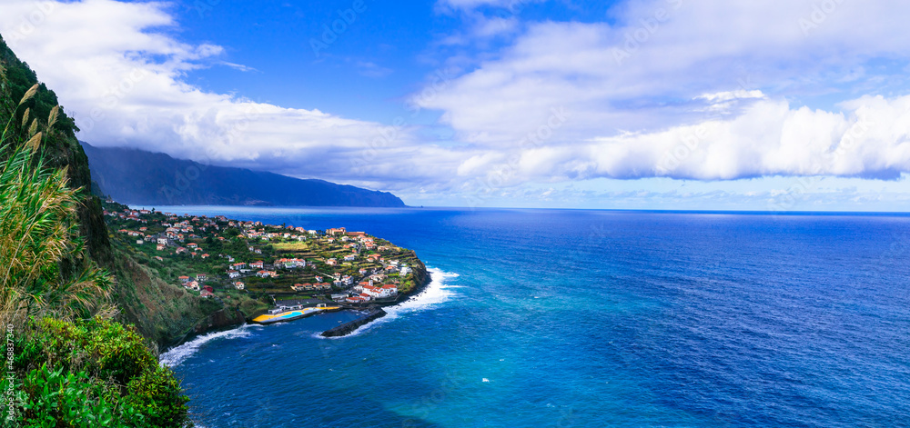 Fototapeta premium Madeira island sea nature scenery. top view of beautiful village Ponta Delgada in northern part. Portugal travel