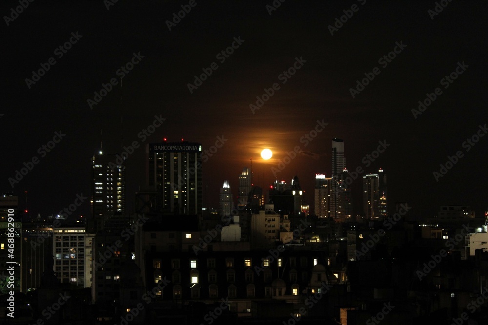 Fototapeta premium Luna Buenos Aires