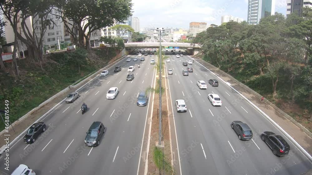 Avenida em São Paulo Avenida em São Paulo
