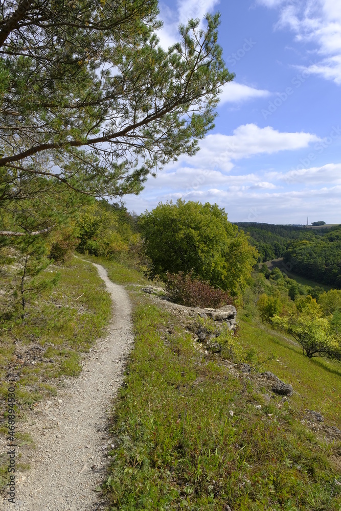 Landschaft im NSG Trockengebiete bei Machtilshausen,  Landkreis Bad Kissingen, Unterfranken, Franken, Bayern, Deutschland