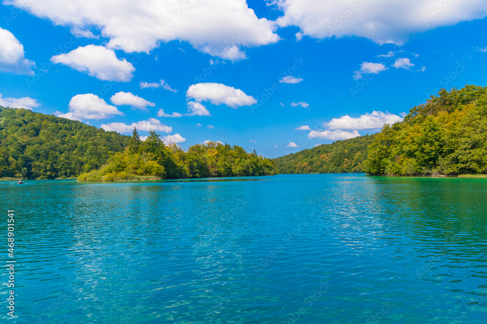 Plitvice lakes national park HD wallpaper - free download Plitvice lakes national park HD wallpaper - free download