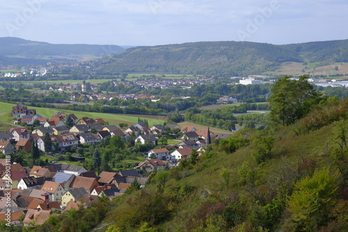 Landschaft im NSG Trockengebiete bei Machtilshausen,  Landkreis Bad Kissingen, Unterfranken, Franken, Bayern, Deutschland © dina
