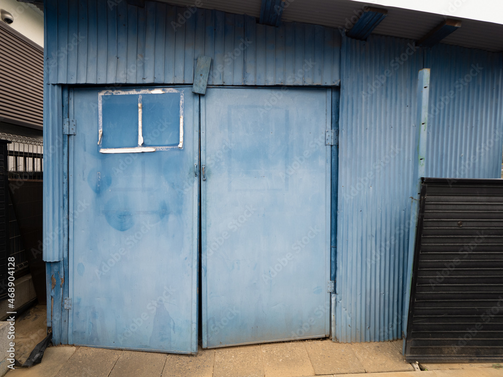 Fototapeta premium 古い物置小屋