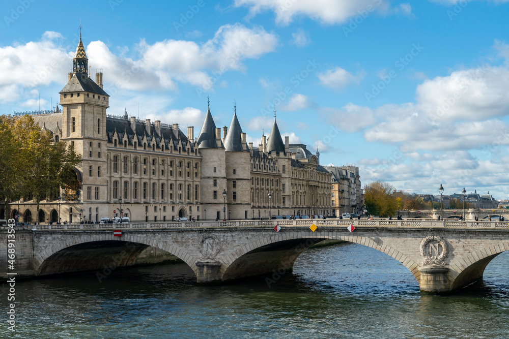 Conciergerie und Pont au Change, Paris