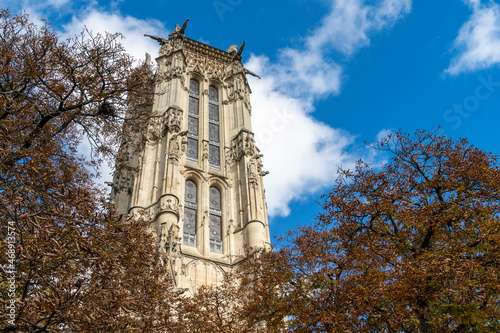 Tour Saint-Jacques, Paris © Donnerbold