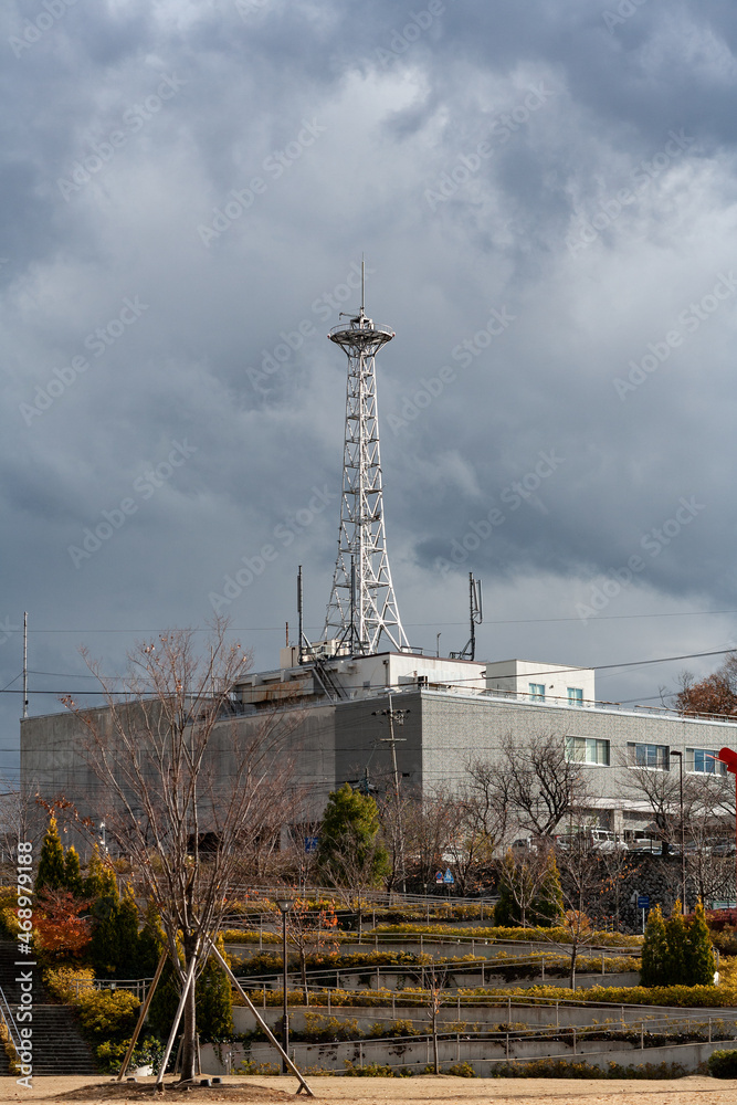 Fototapeta premium Winter radio tower