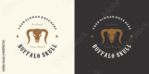 buffalo skull, longhorn logo design vintage style