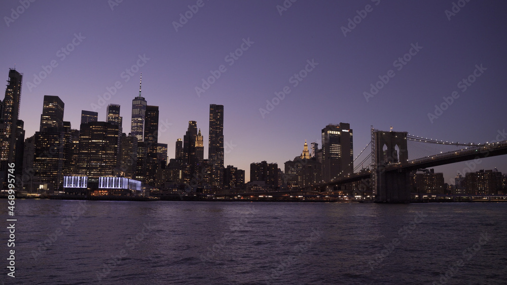Brooklyn Bridge and Manhattan skyline at night, New York City